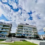 Emerald Apartment