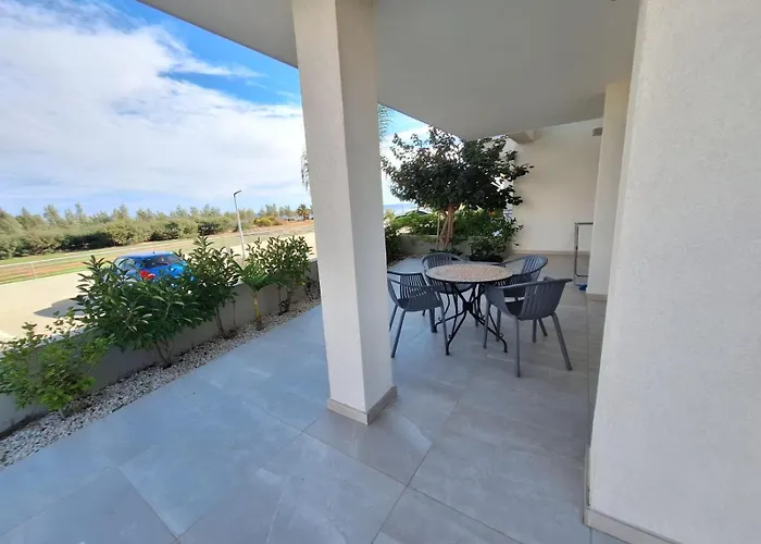 Apartament Emerald *