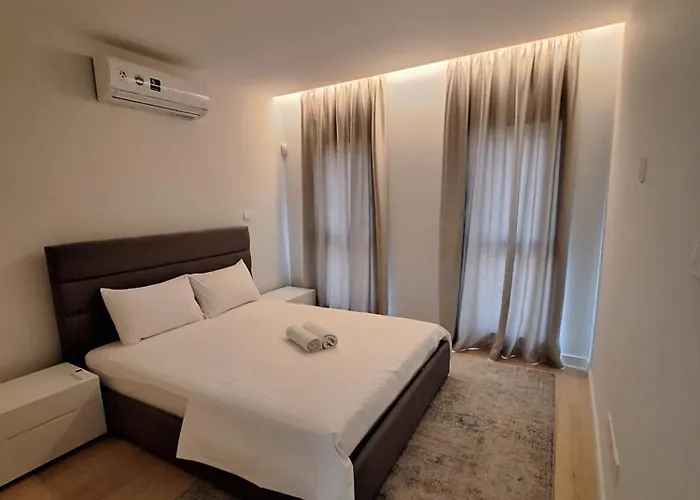 Emerald Apartament Protaras